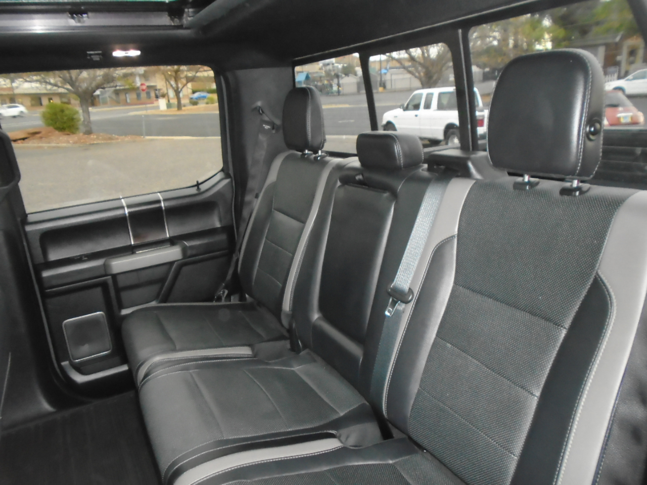 Ford F-150 Raptor SuperCrew 4WD 2018