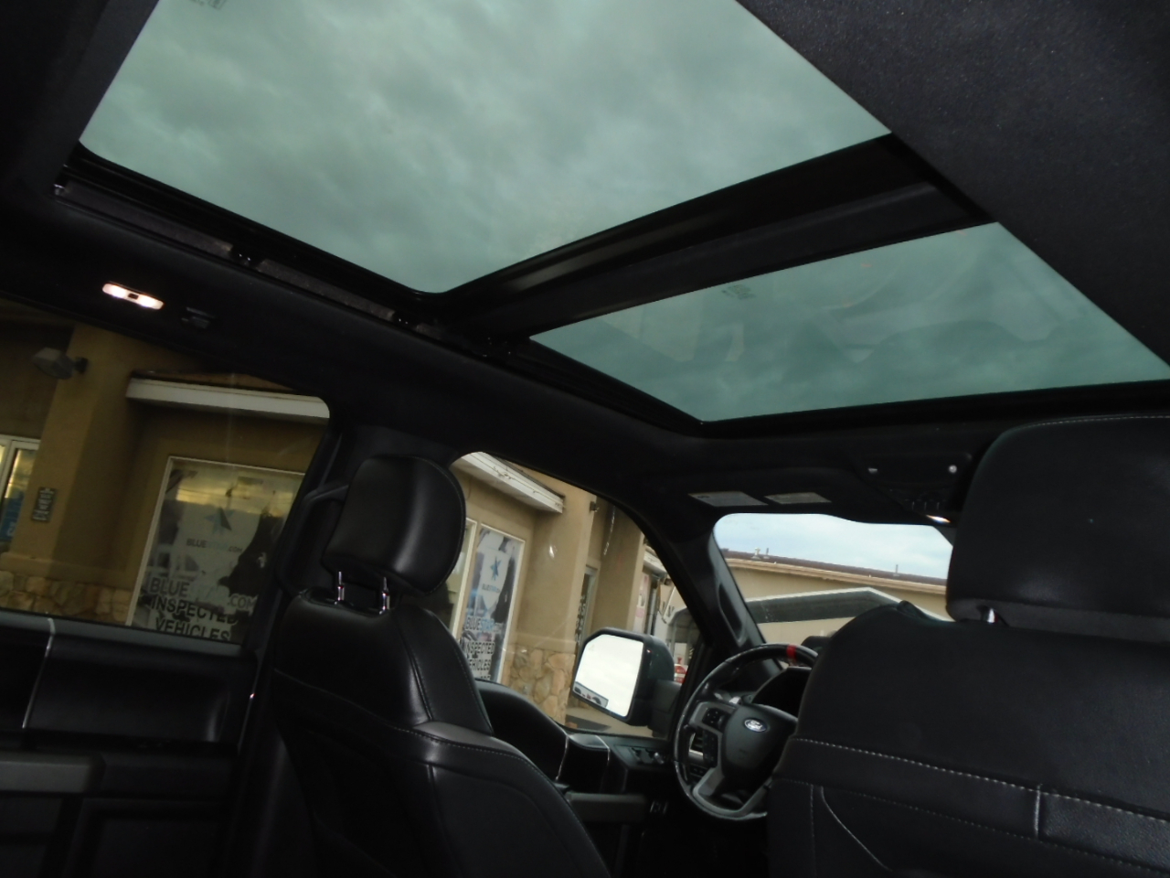 Ford F-150 Raptor SuperCrew 4WD 2018