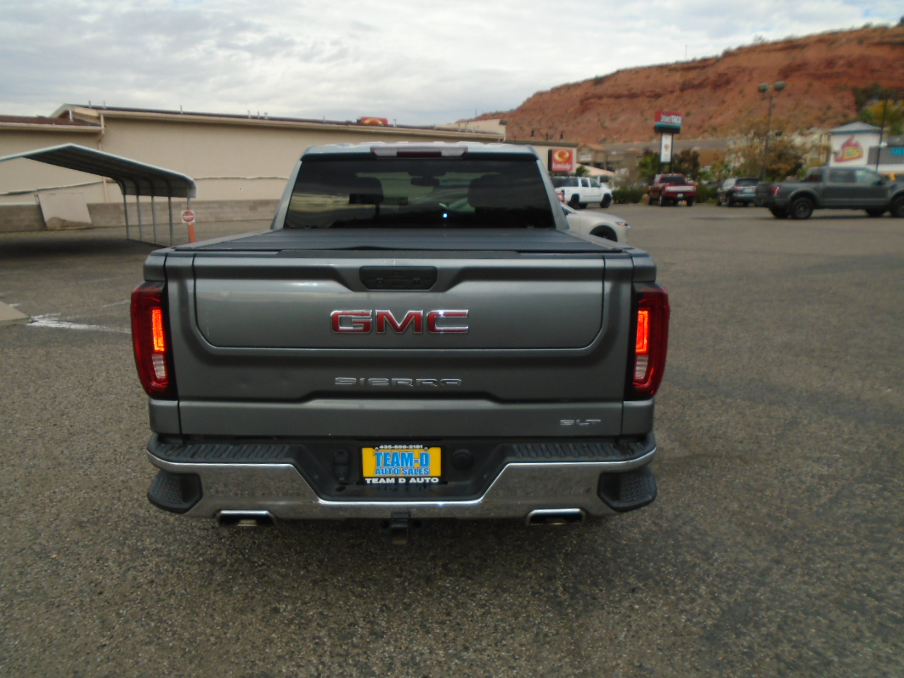 GMC Sierra 1500 SLT Crew Cab Short Box 4WD 2021
