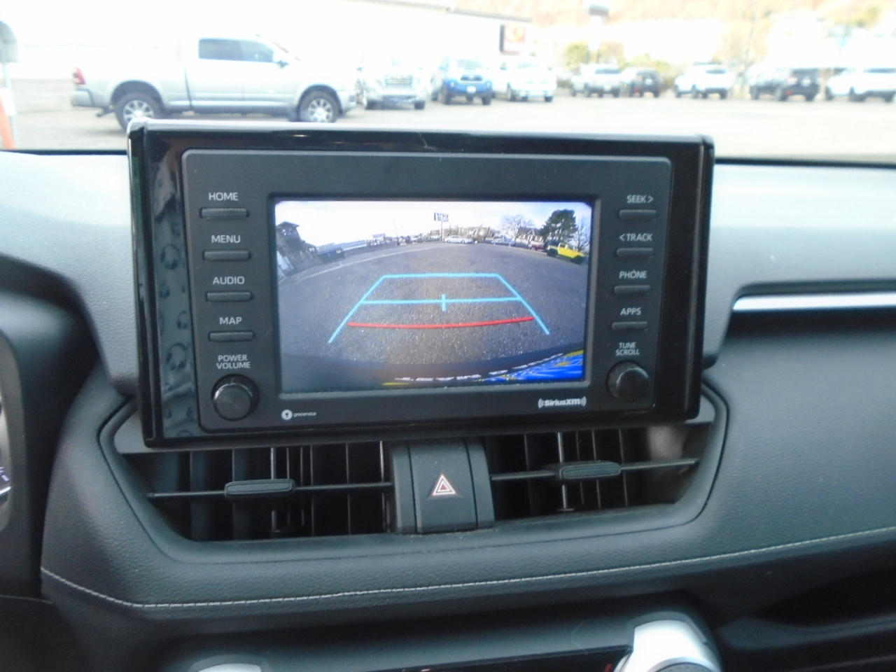 Toyota RAV4 LE AWD 2022