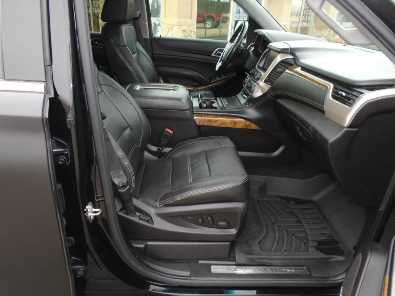 GMC Yukon Denali 4WD 2015