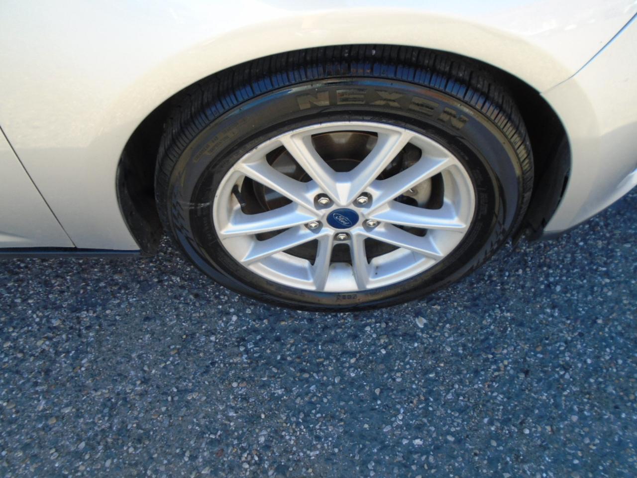 Ford Focus SE Hatch 2018