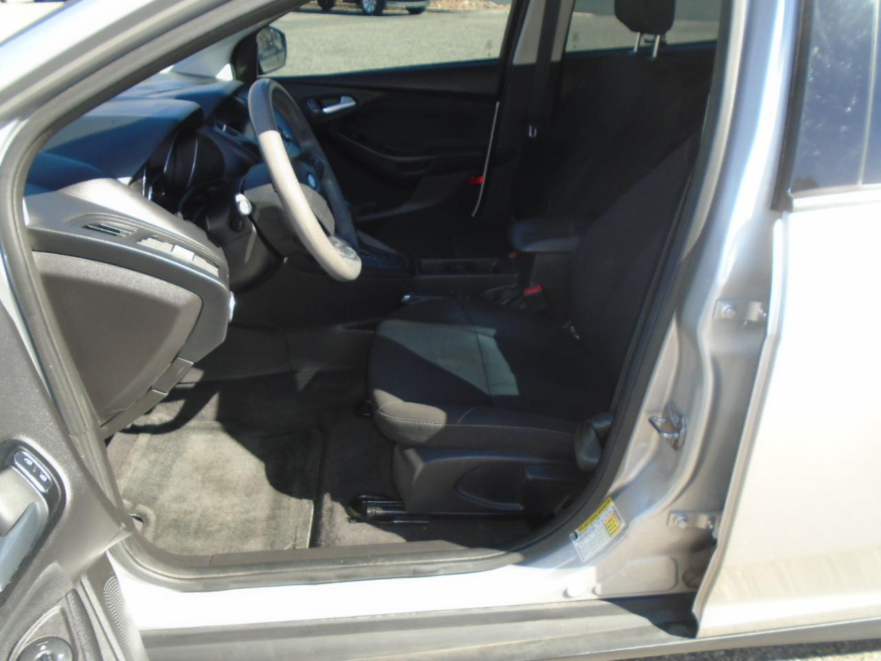 Ford Focus SE Hatch 2018