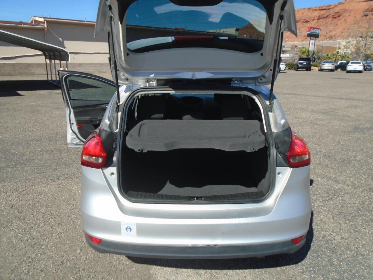 Ford Focus SE Hatch 2018