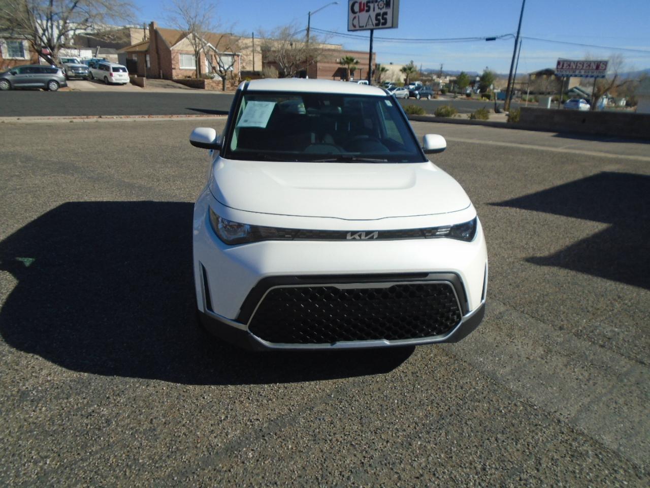 Kia Soul LX CVT 2023