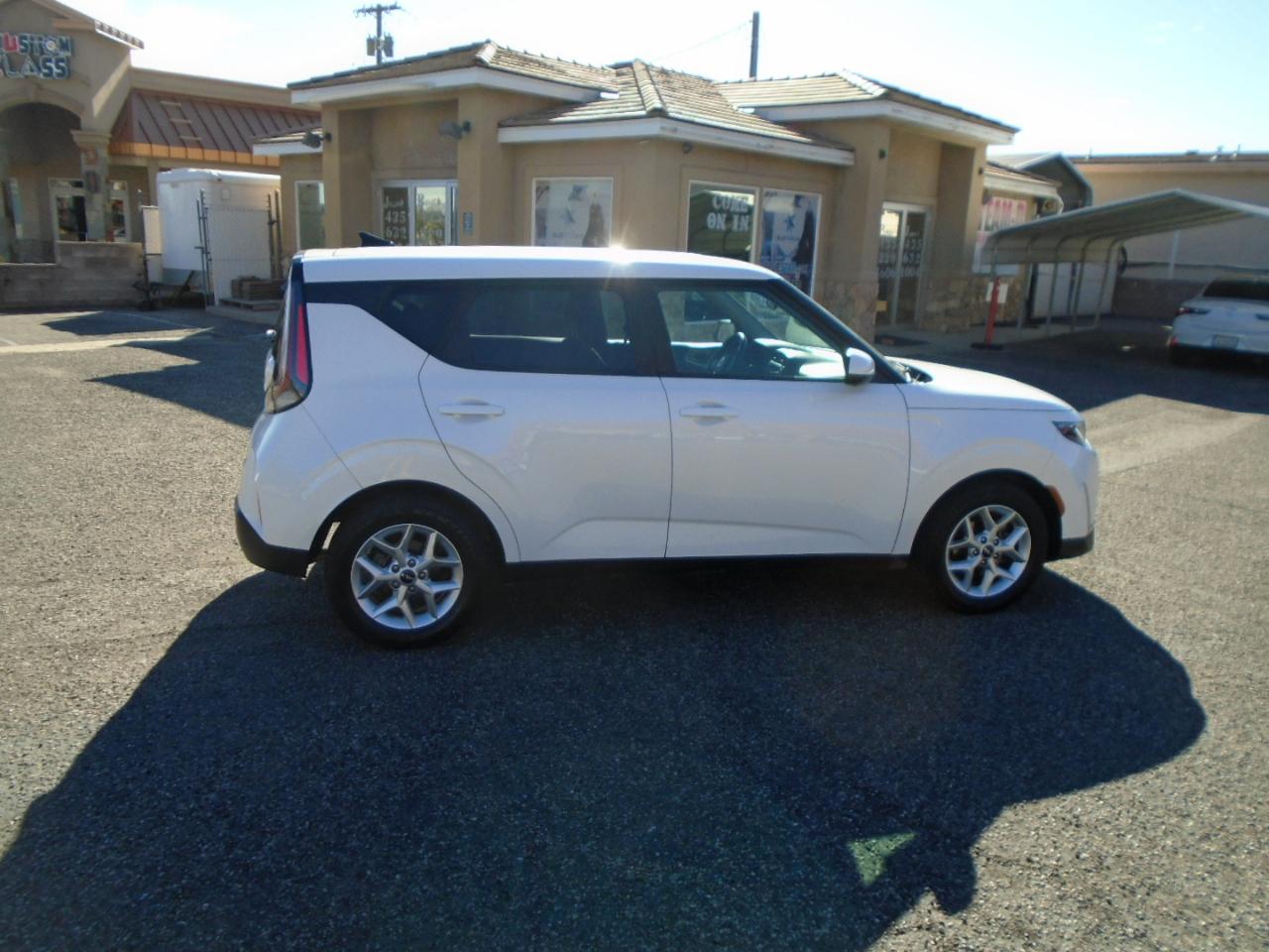 Kia Soul LX CVT 2023