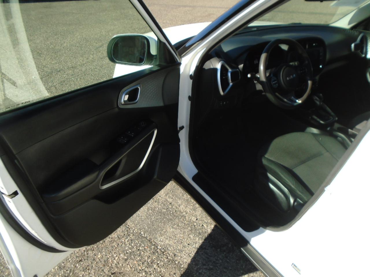 Kia Soul LX CVT 2023