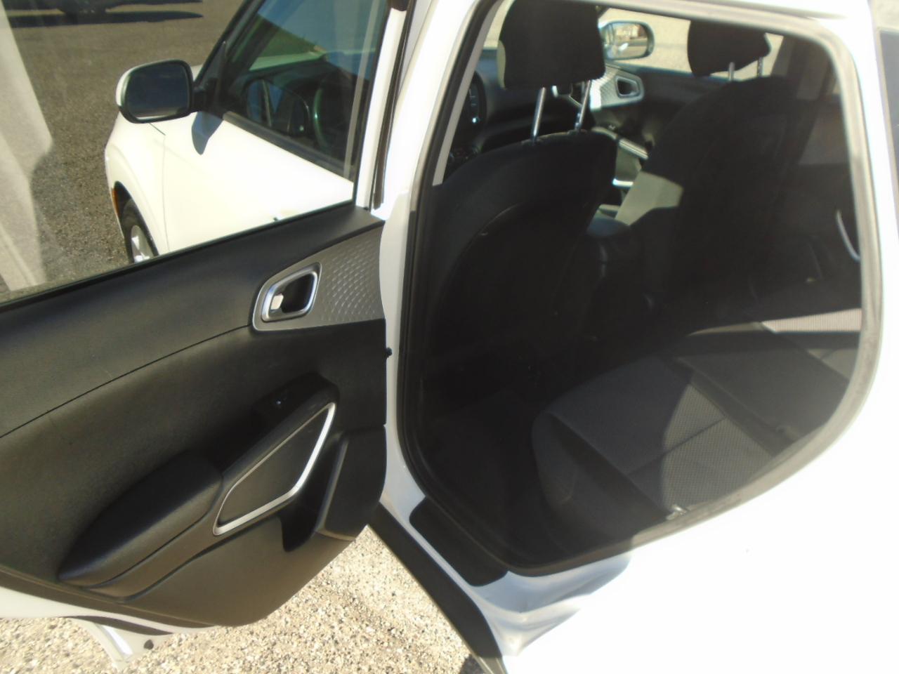 Kia Soul LX CVT 2023