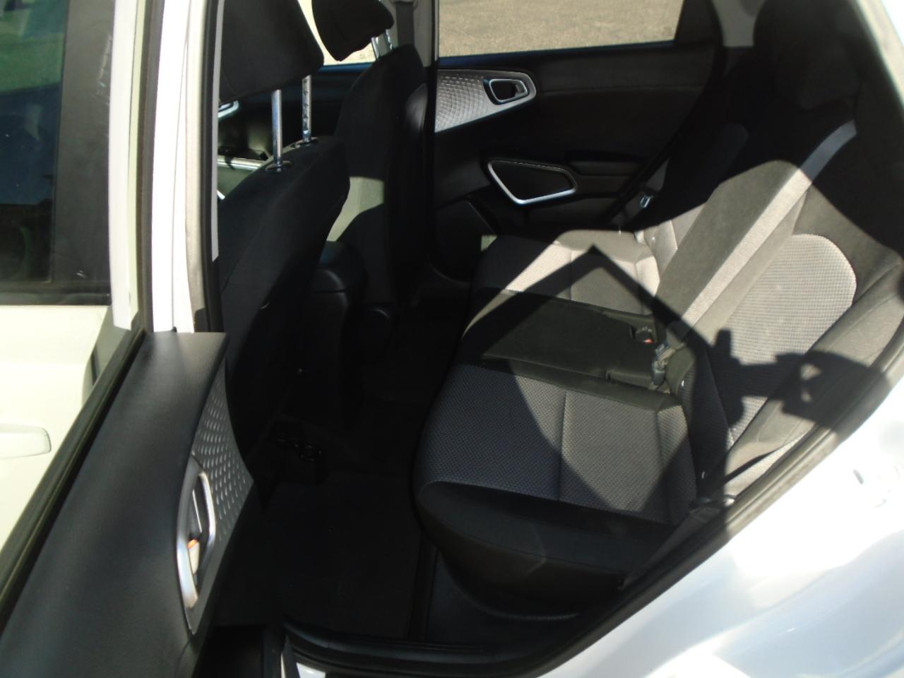 Kia Soul LX CVT 2023