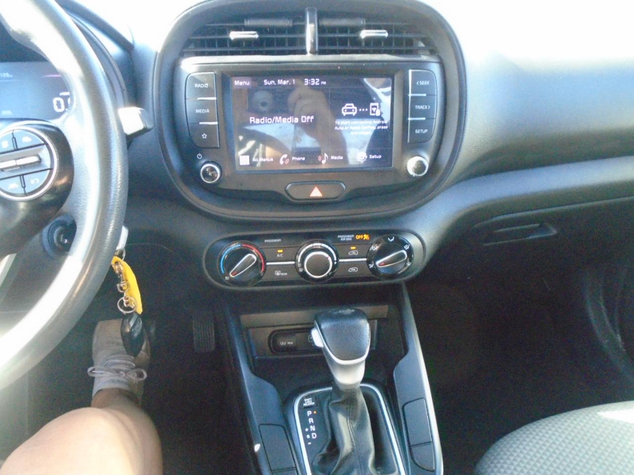 Kia Soul LX CVT 2023