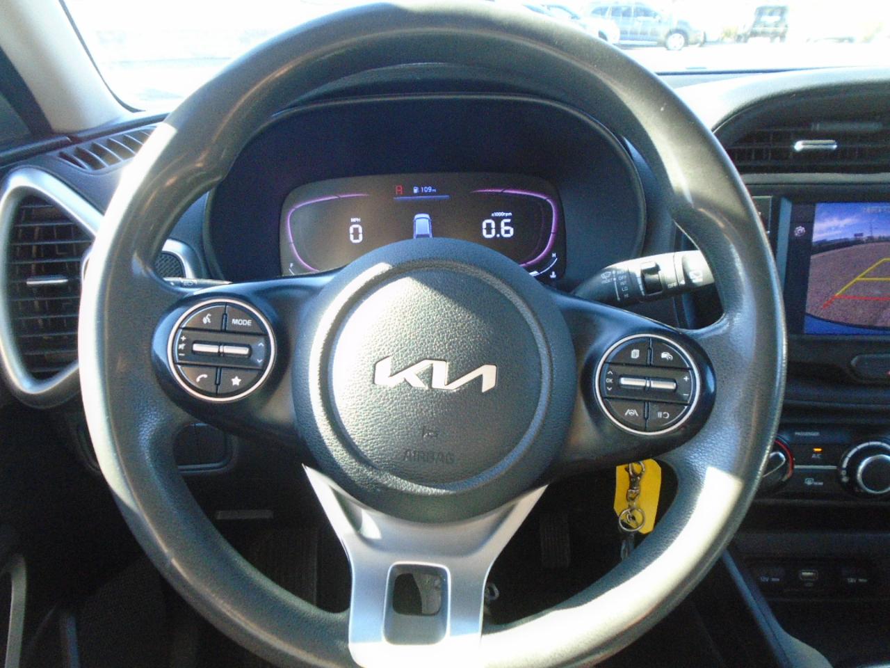 Kia Soul LX CVT 2023