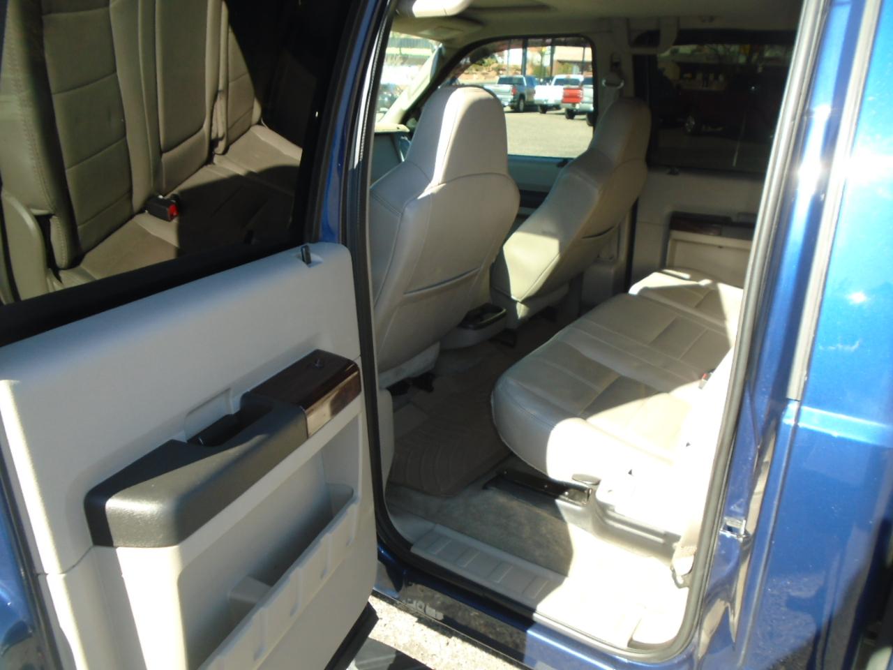 Ford F-450 SD Lariat Crew Cab 4WD 2008