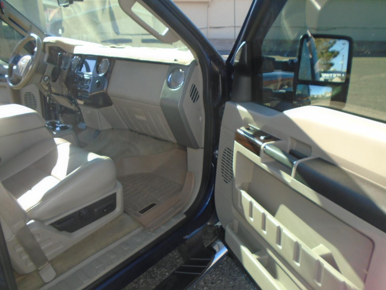 Ford F-450 SD Lariat Crew Cab 4WD 2008