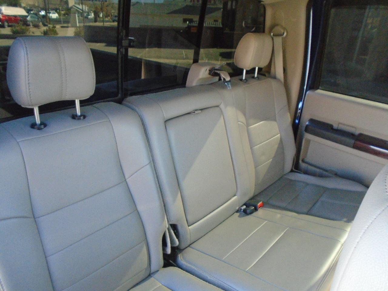 Ford F-450 SD Lariat Crew Cab 4WD 2008