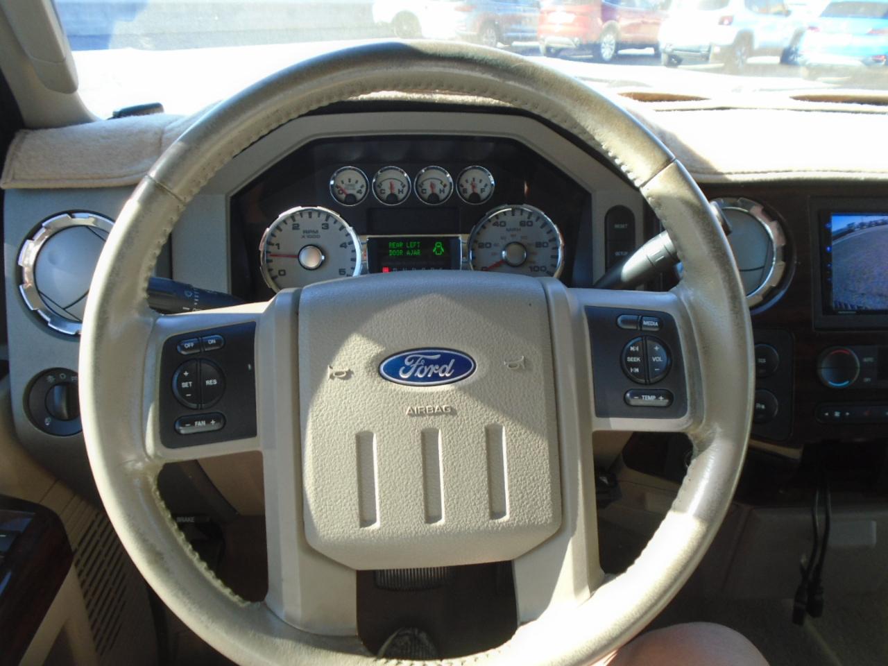 Ford F-450 SD Lariat Crew Cab 4WD 2008