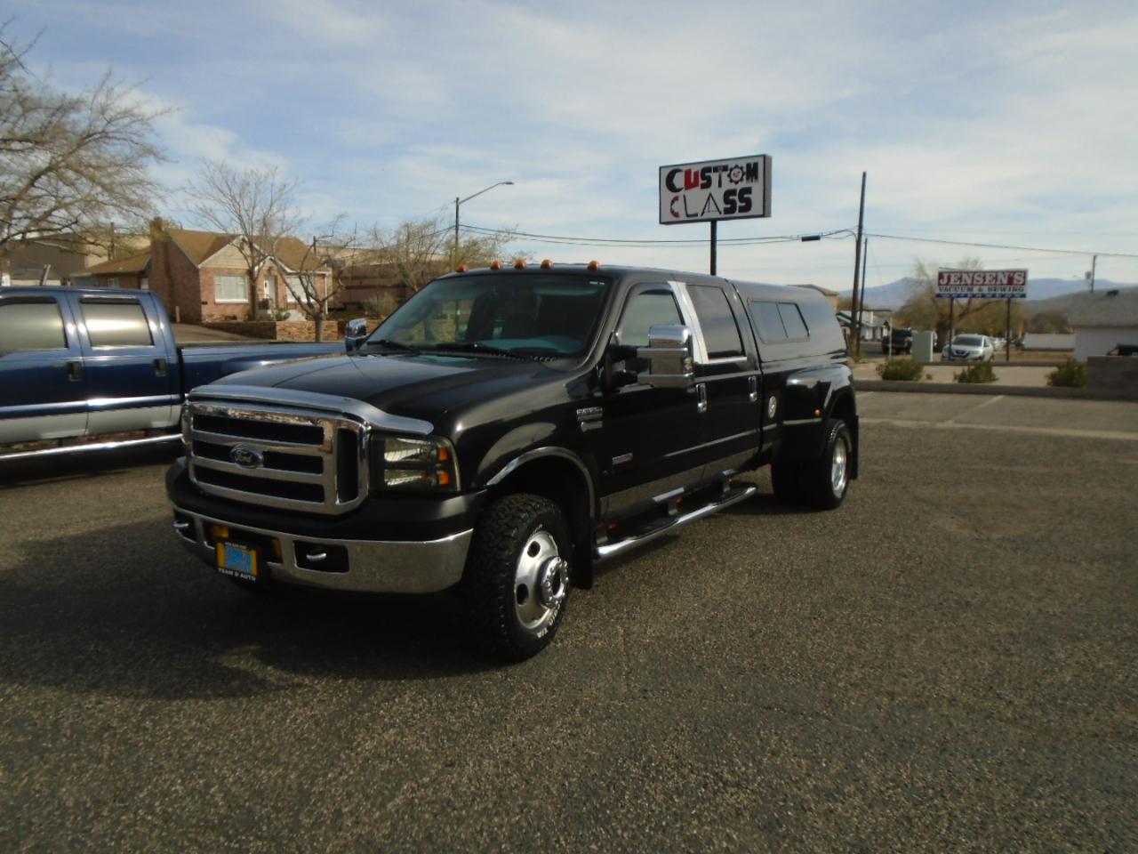 Ford F-350 SD Lariat Crew Cab Long Bed 4WD DRW 2006