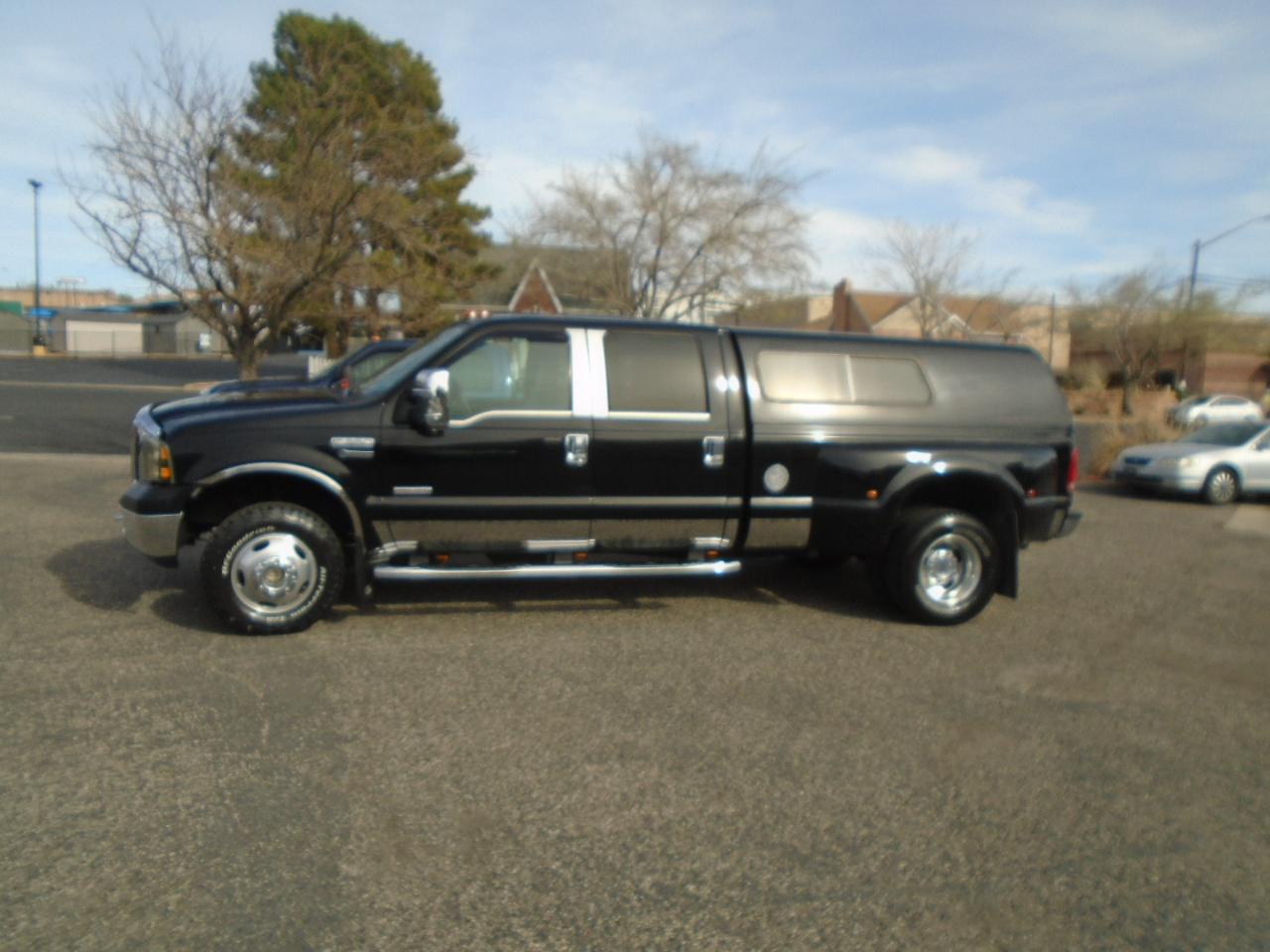 Ford F-350 SD Lariat Crew Cab Long Bed 4WD DRW 2006