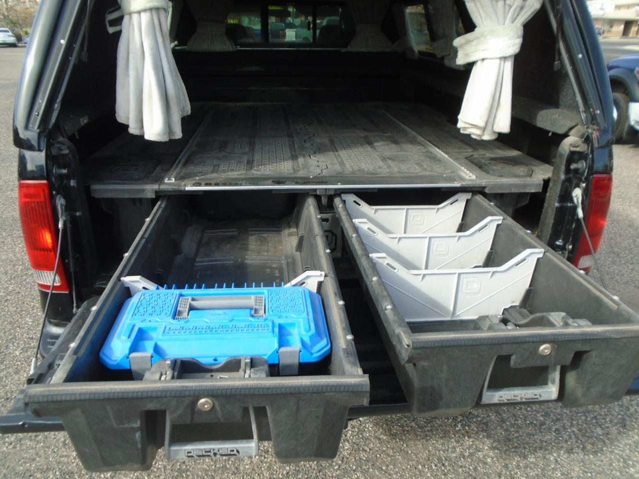 Ford F-350 SD Lariat Crew Cab Long Bed 4WD DRW 2006