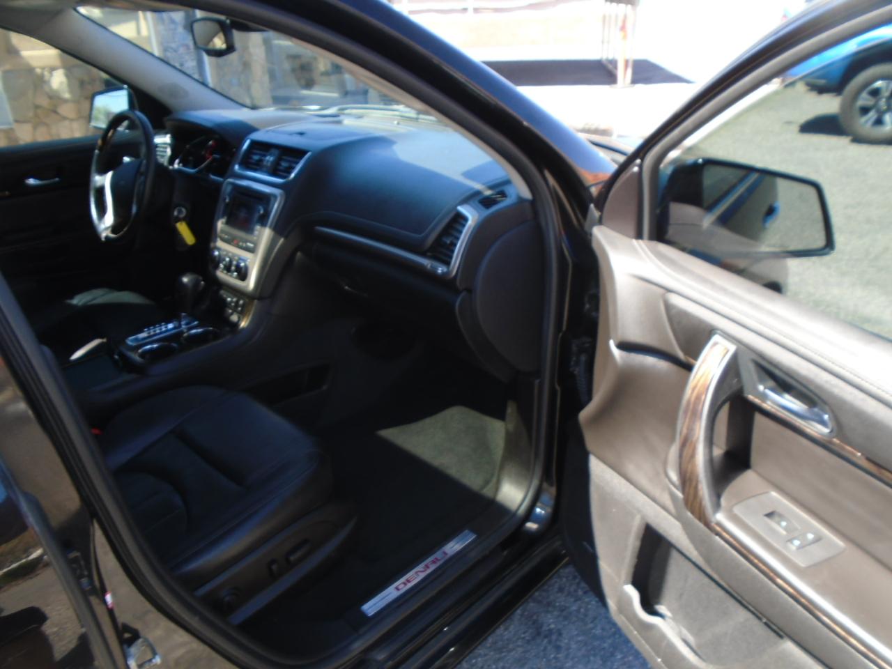 GMC Acadia Denali AWD 2016