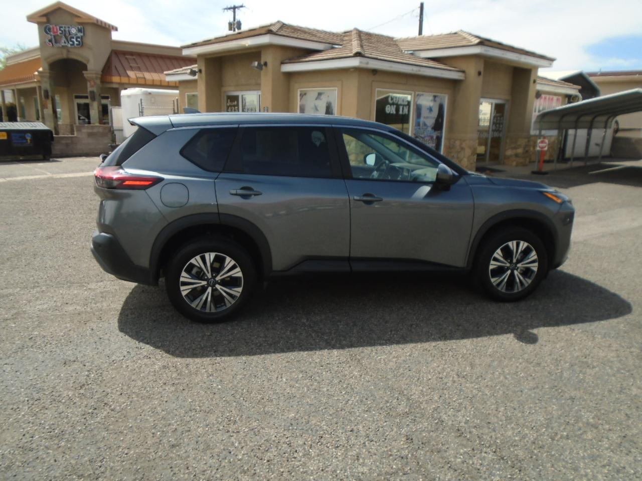 Nissan Rogue SV 2023