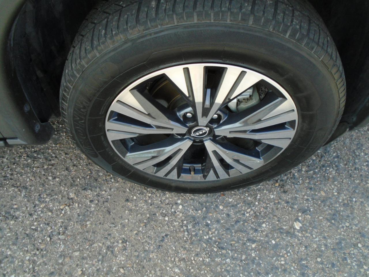 Nissan Rogue SV 2023