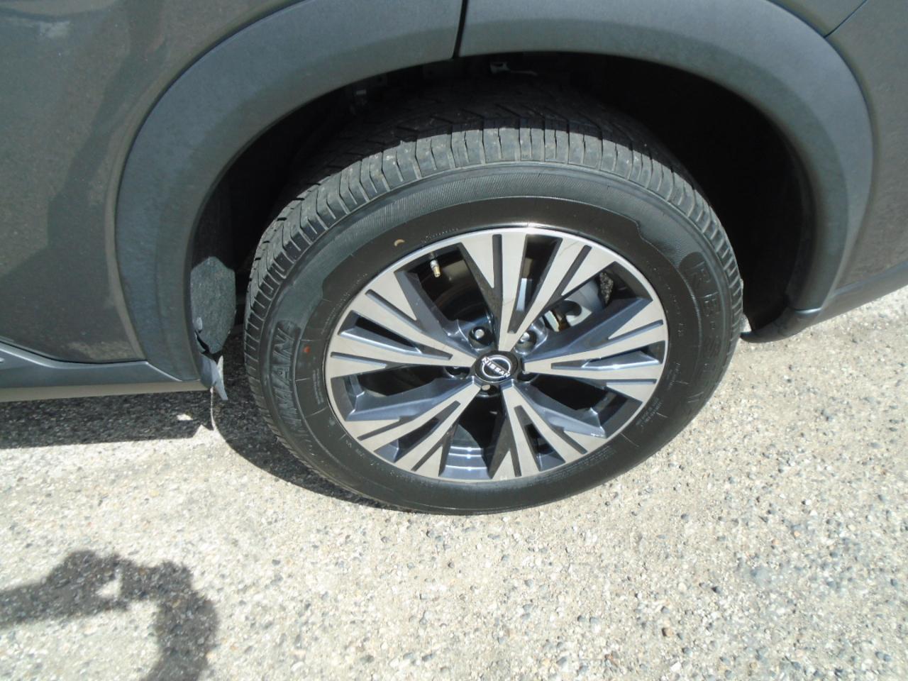 Nissan Rogue SV 2023