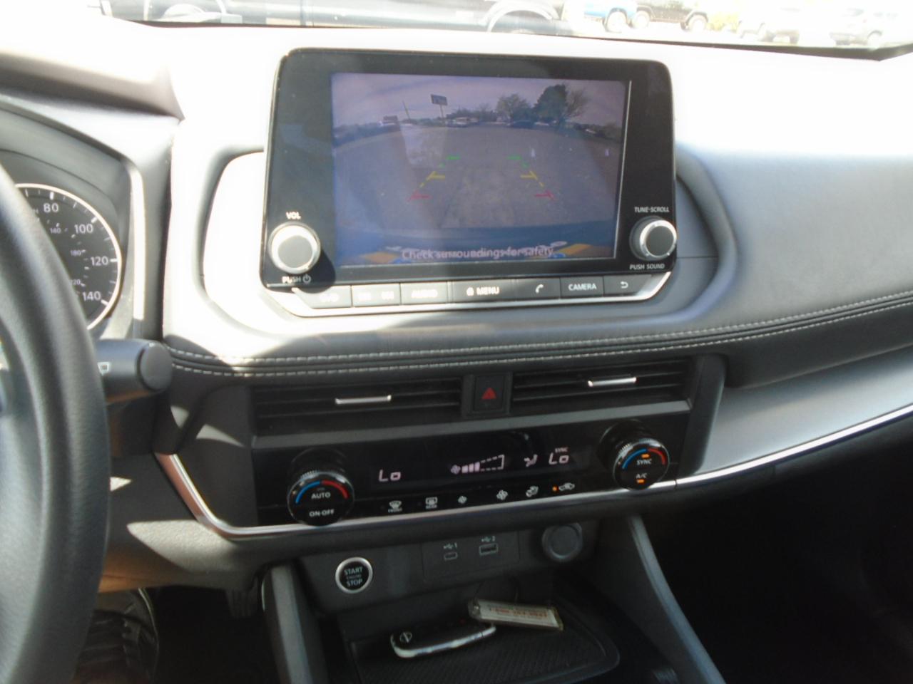 Nissan Rogue SV 2023