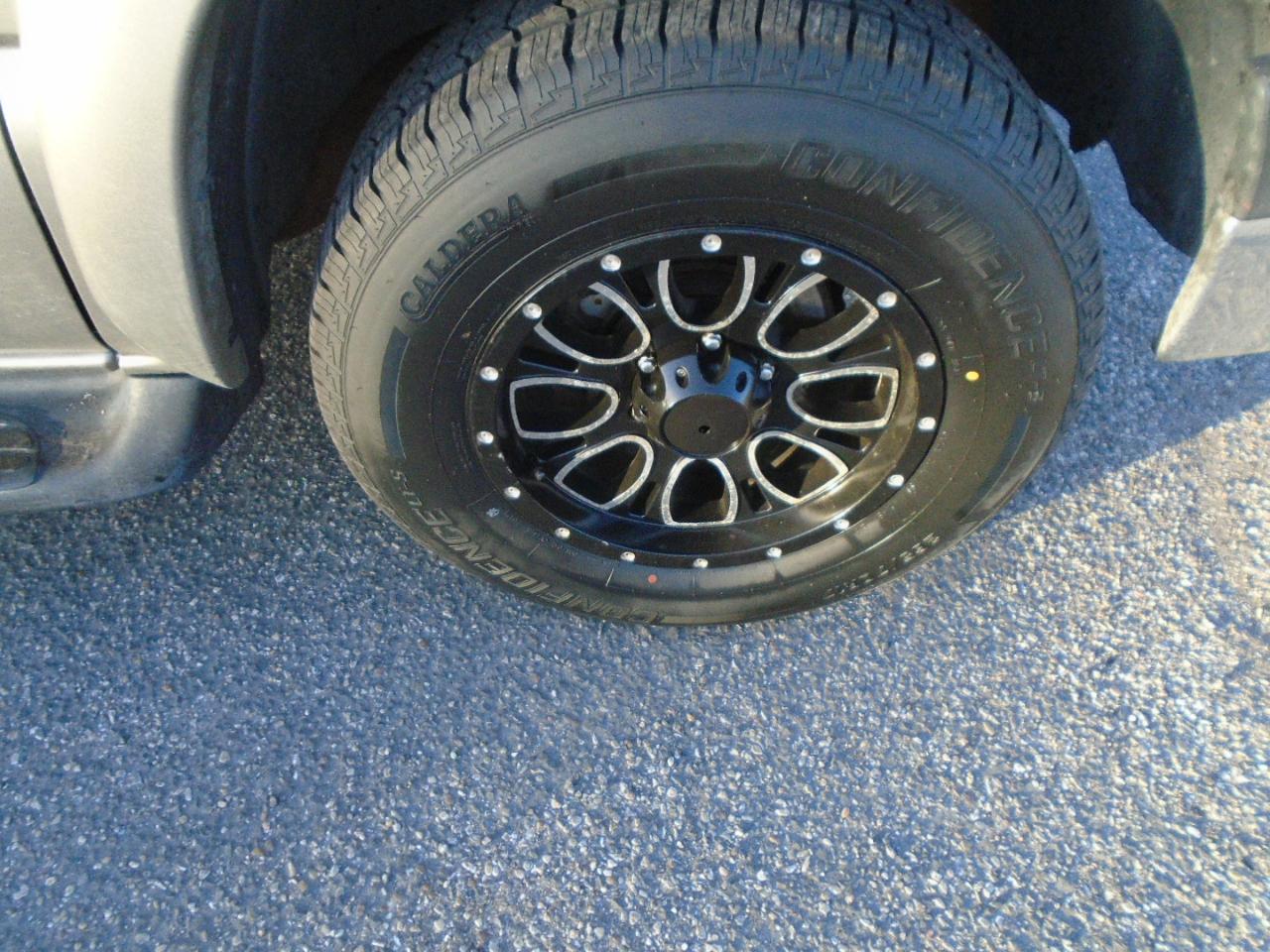 Chevrolet Suburban 1500 4WD 2003