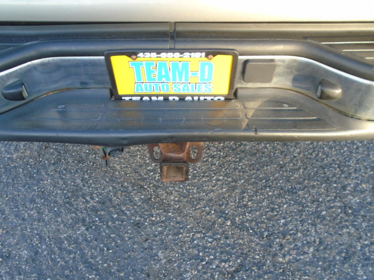 Chevrolet Suburban 1500 4WD 2003