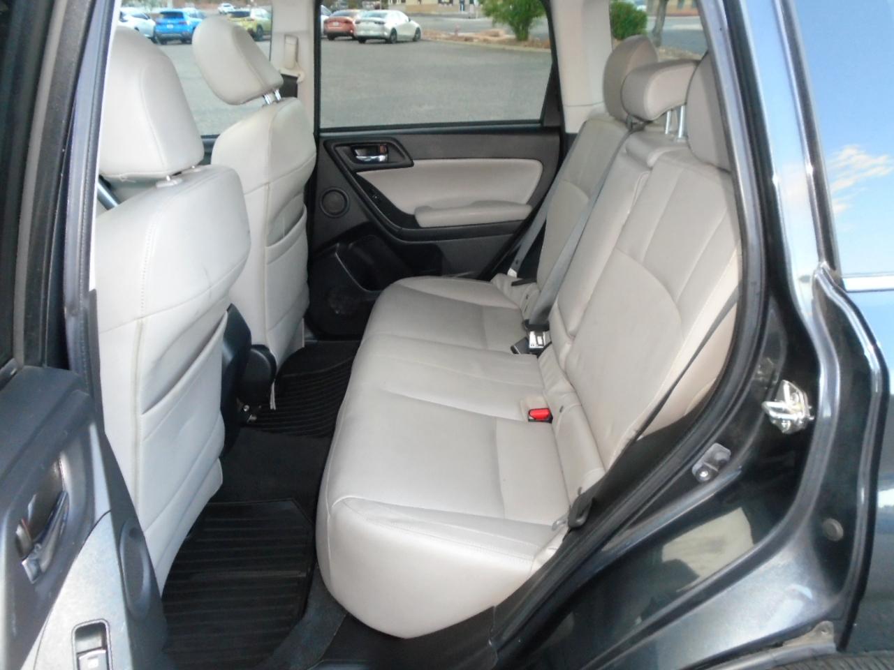 Subaru Forester 2.5i Limited 2017