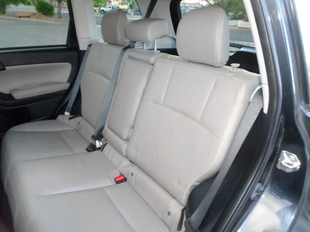 Subaru Forester 2.5i Limited 2017