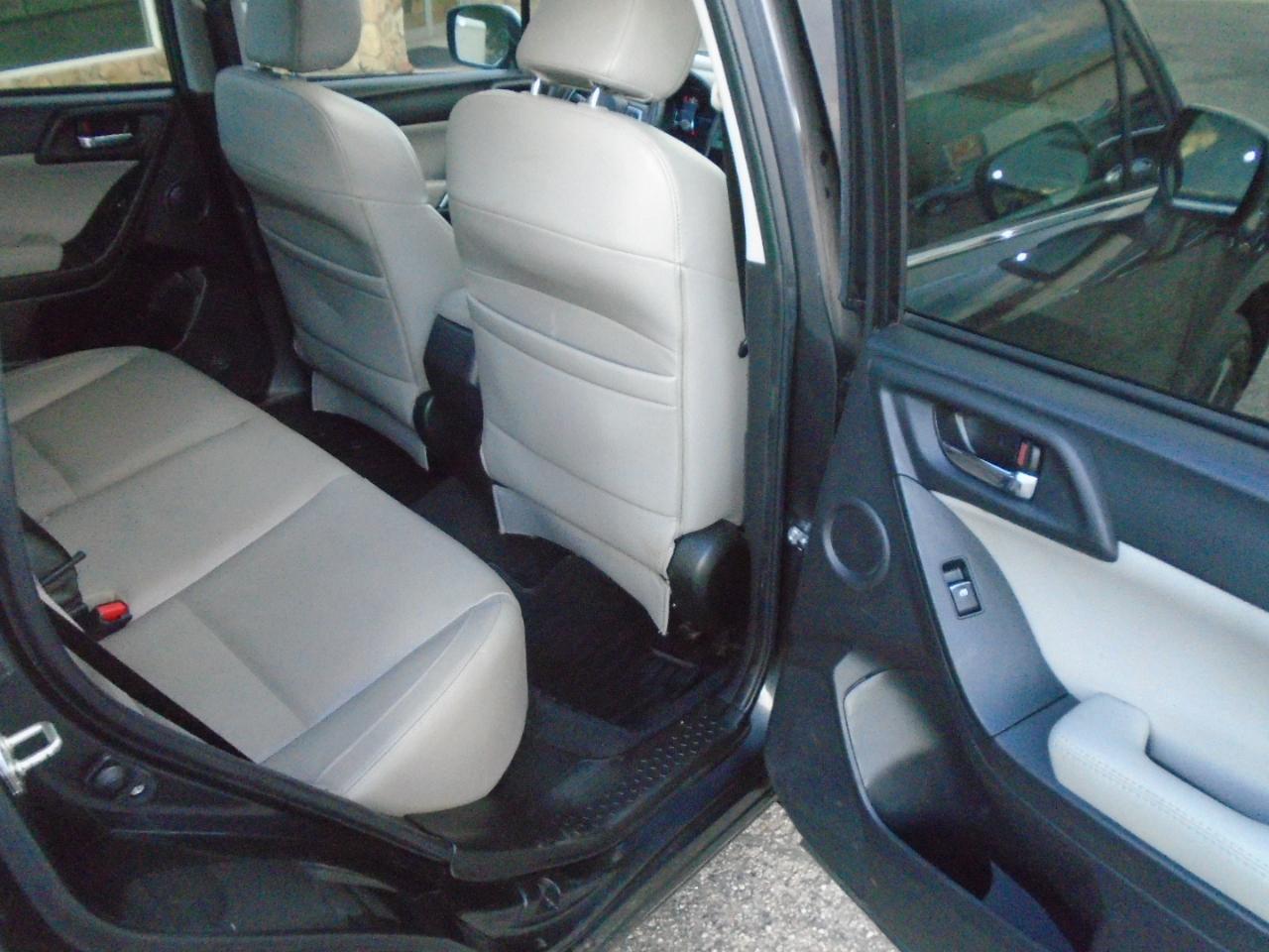 Subaru Forester 2.5i Limited 2017