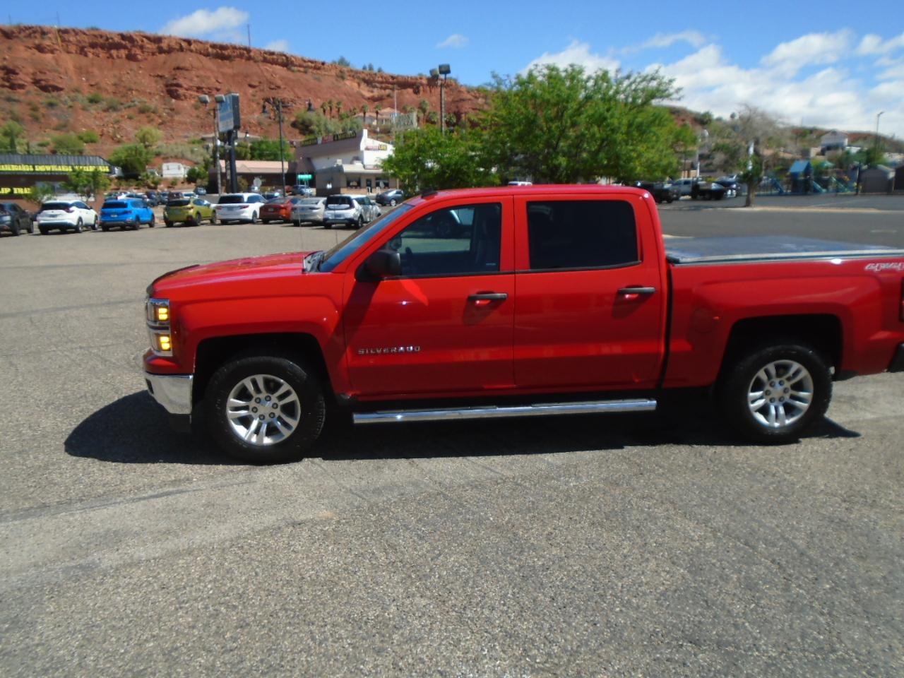 Chevrolet Silverado 1500 1LT Crew Cab 4WD 2014