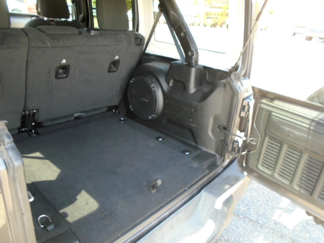 Jeep Wrangler Unlimited Willys Sport 2021