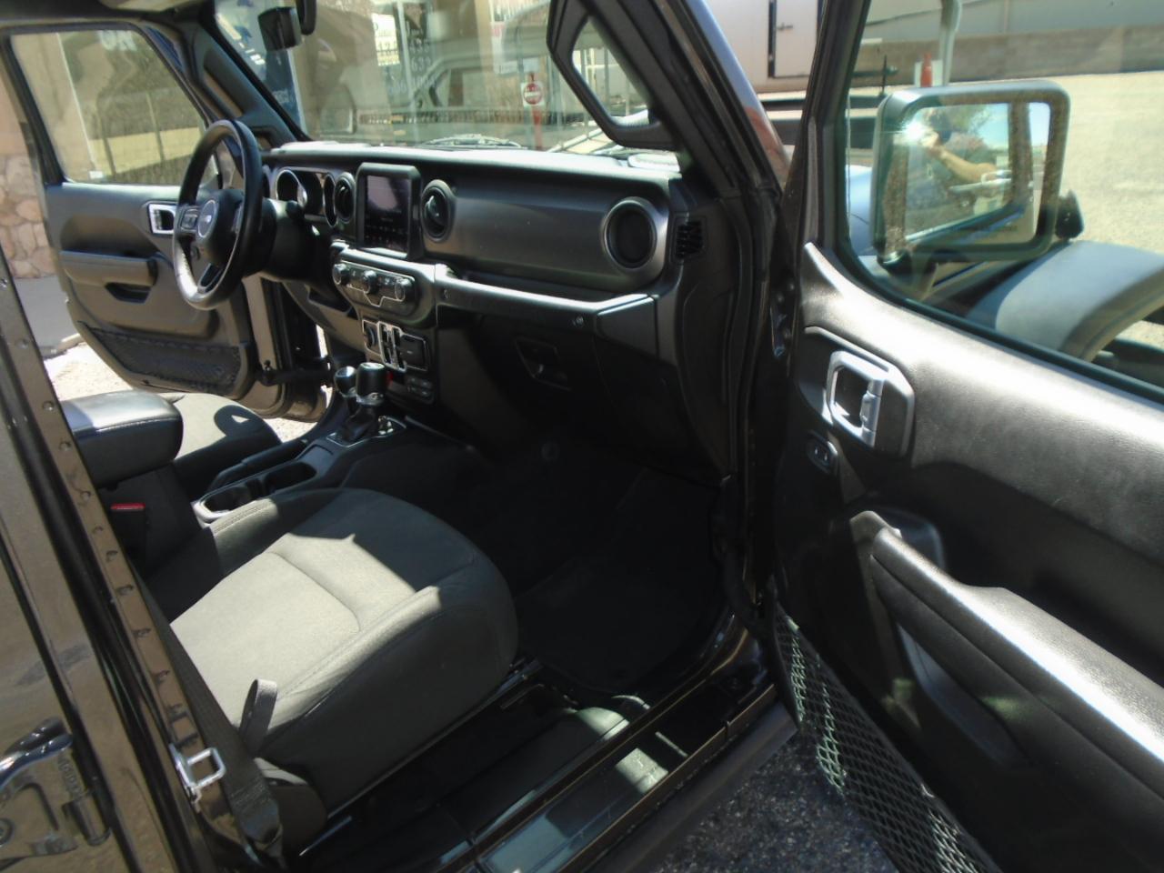 Jeep Wrangler Unlimited Willys Sport 2021