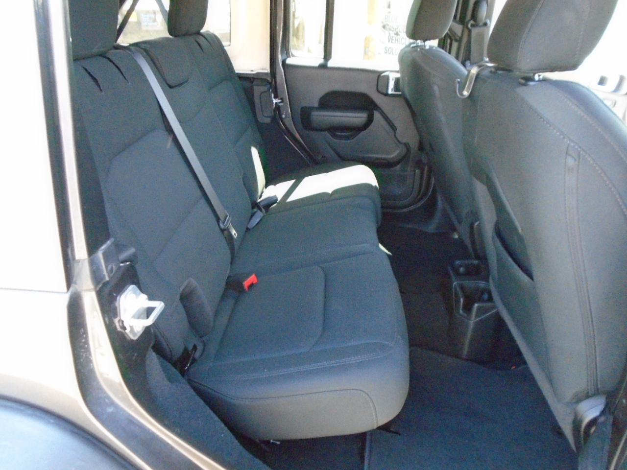 Jeep Wrangler Unlimited Willys Sport 2021