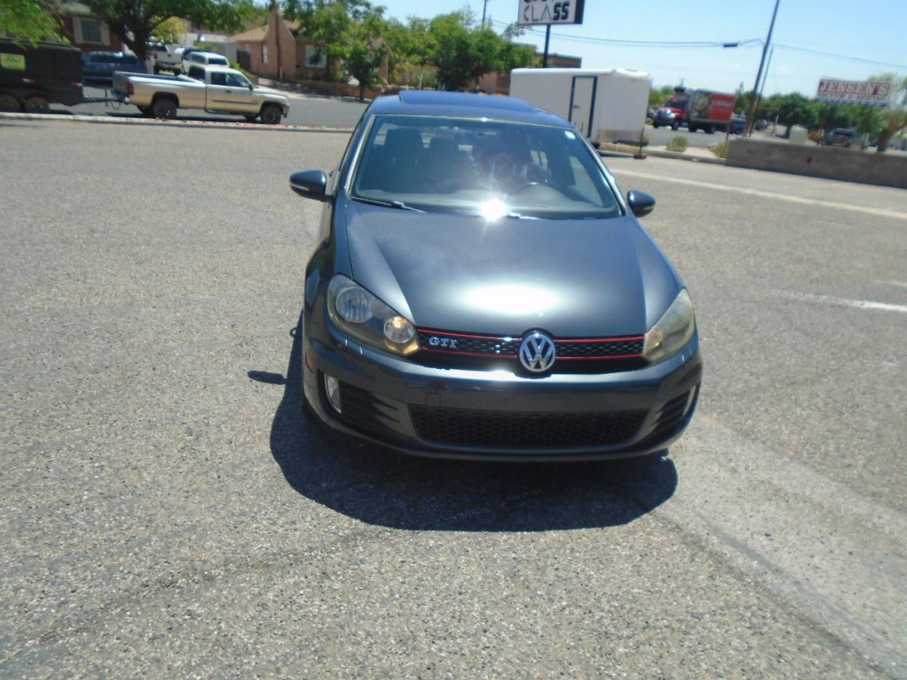 Volkswagen GTI 4-door 2012