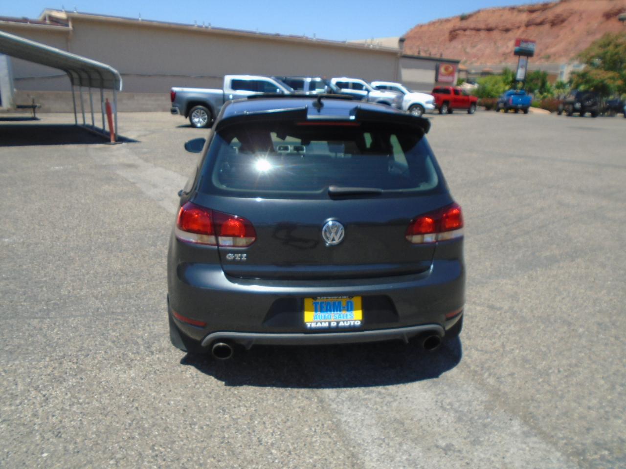 Volkswagen GTI 4-door 2012