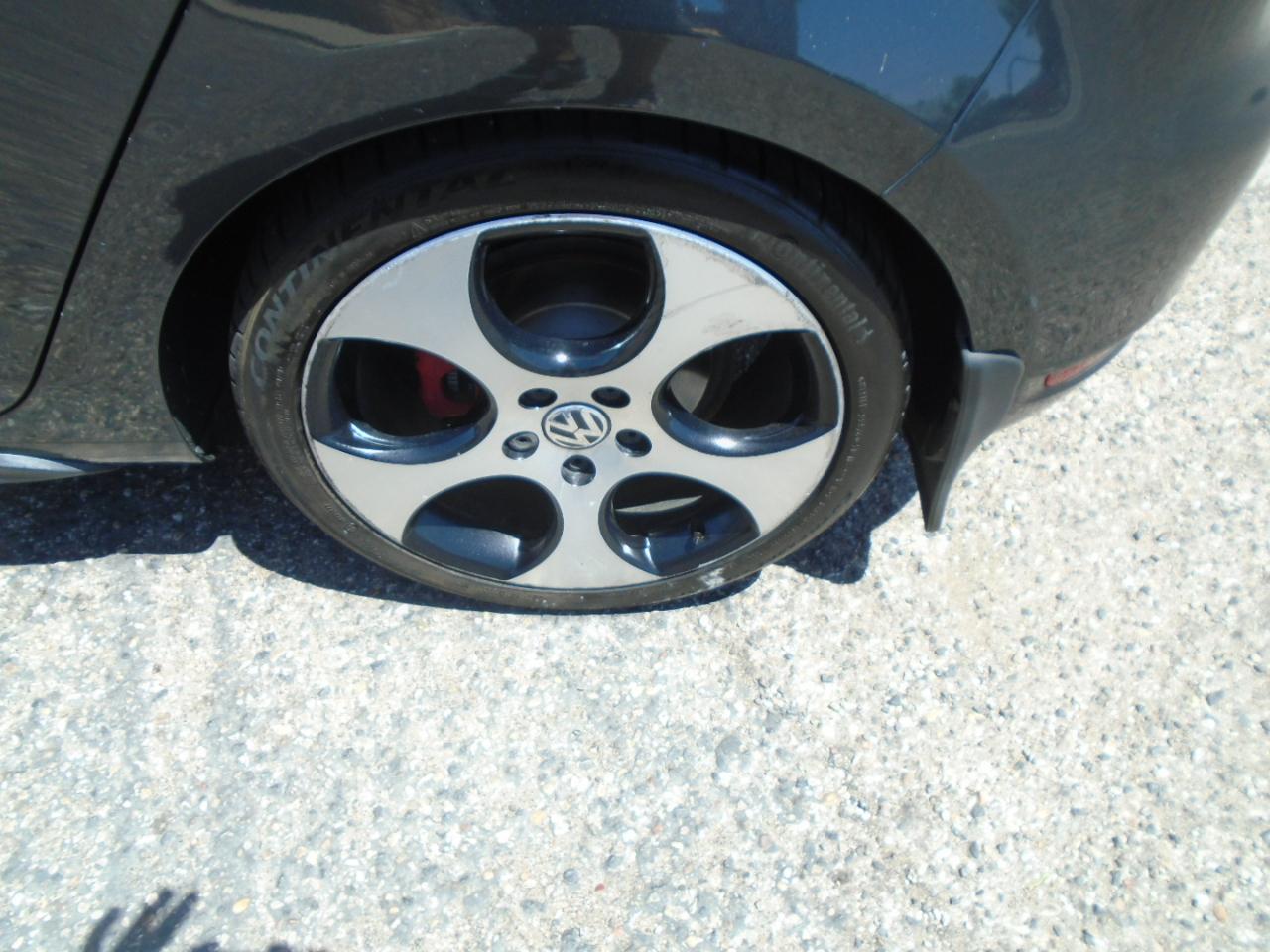 Volkswagen GTI 4-door 2012