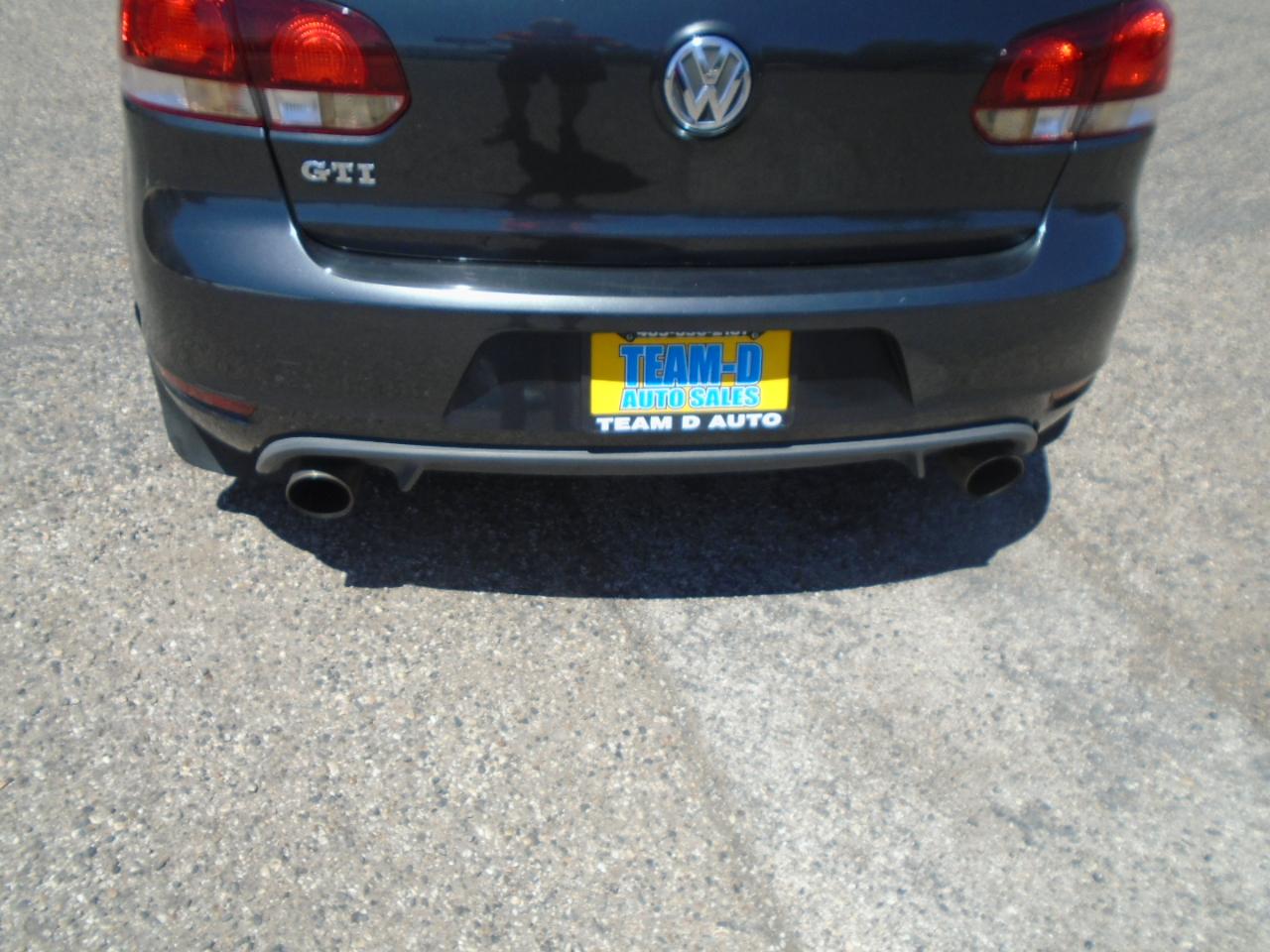 Volkswagen GTI 4-door 2012