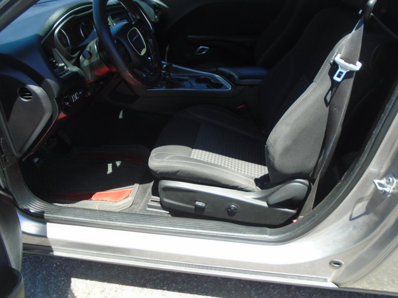 Dodge Challenger SXT 2016