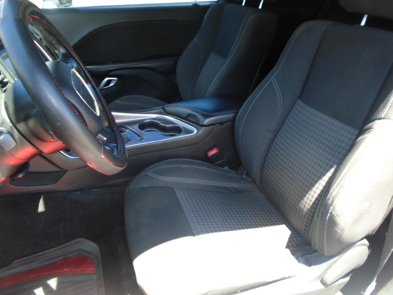 Dodge Challenger SXT 2016