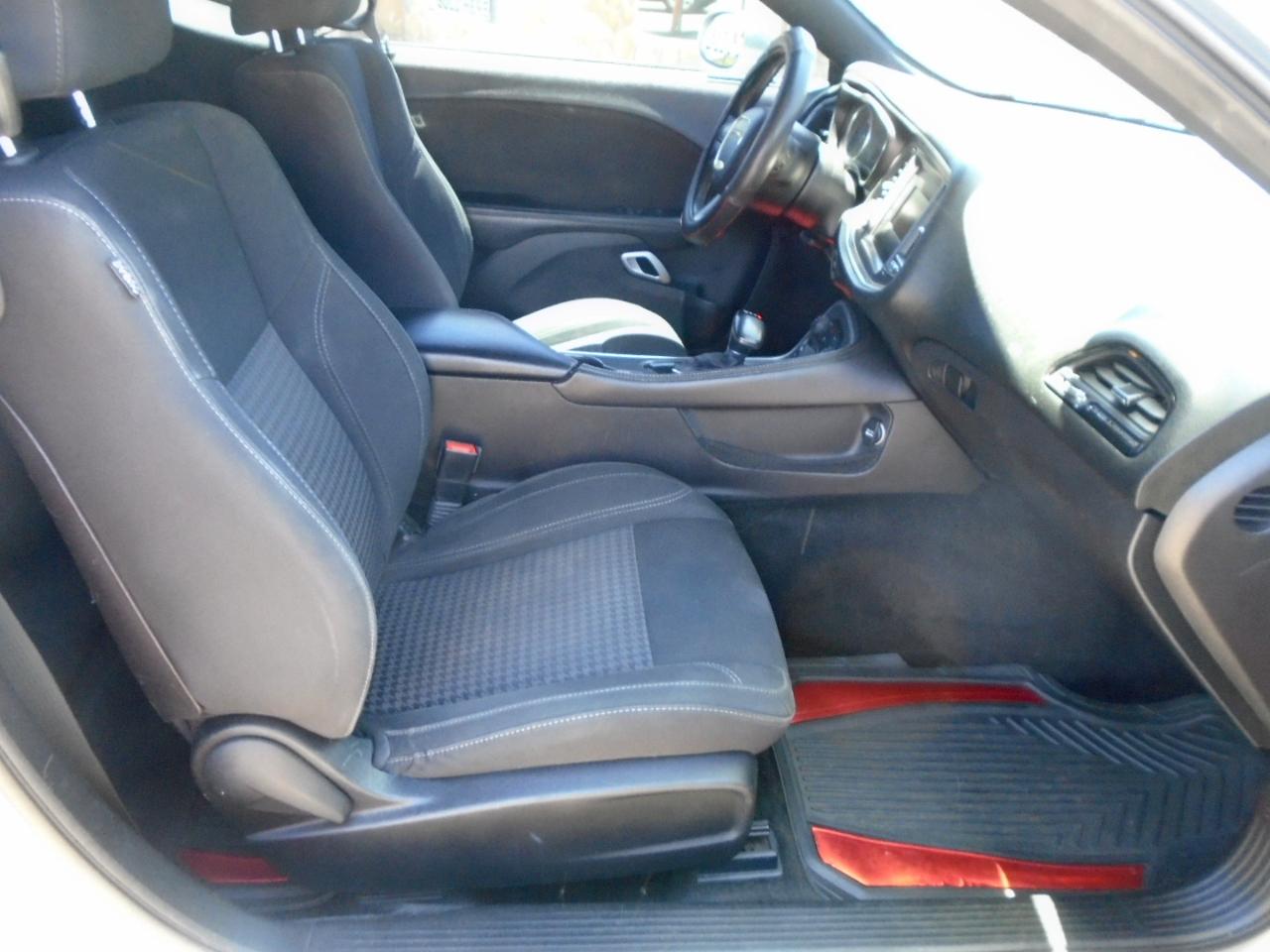 Dodge Challenger SXT 2016