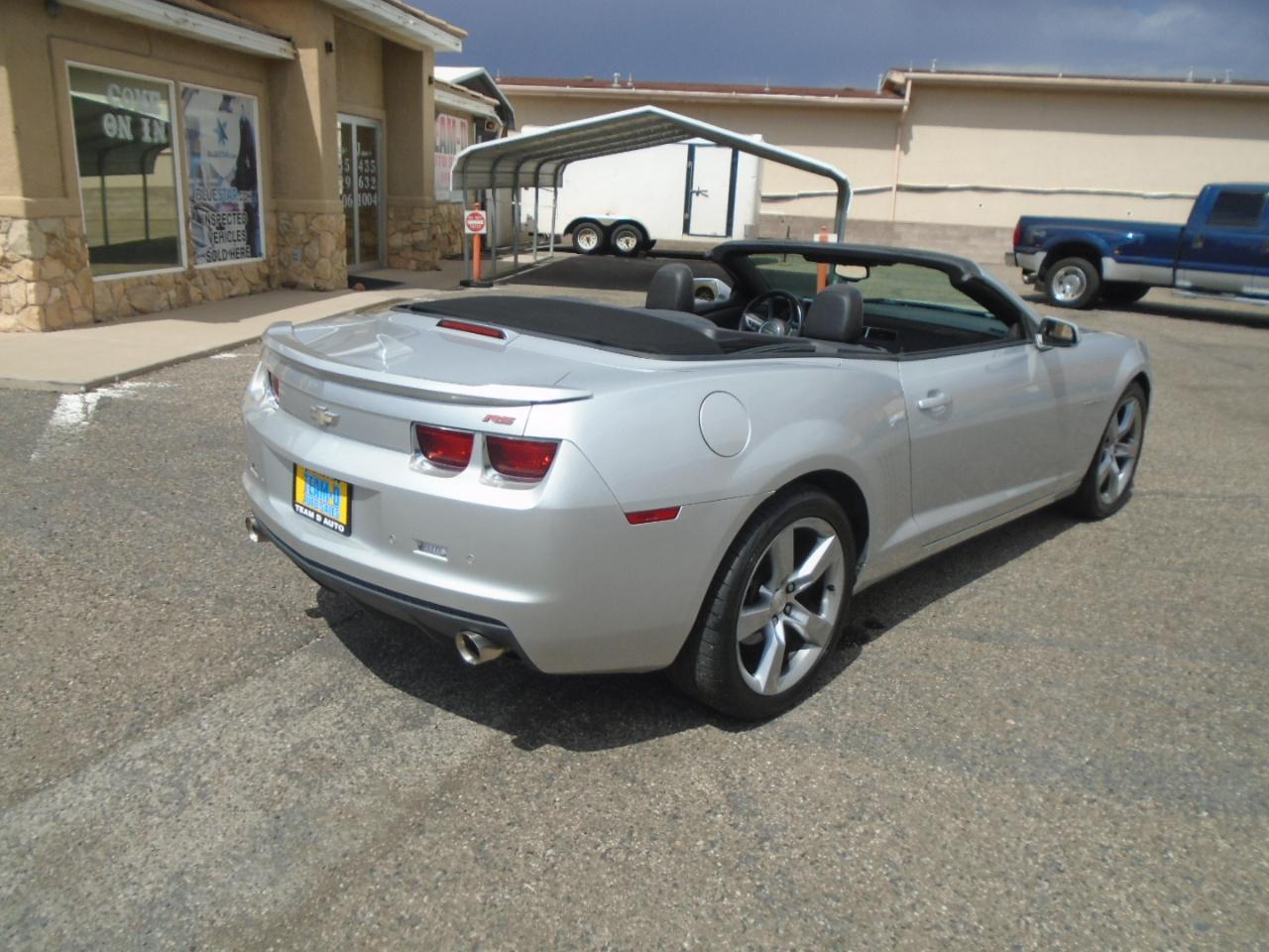 Chevrolet Camaro  2011