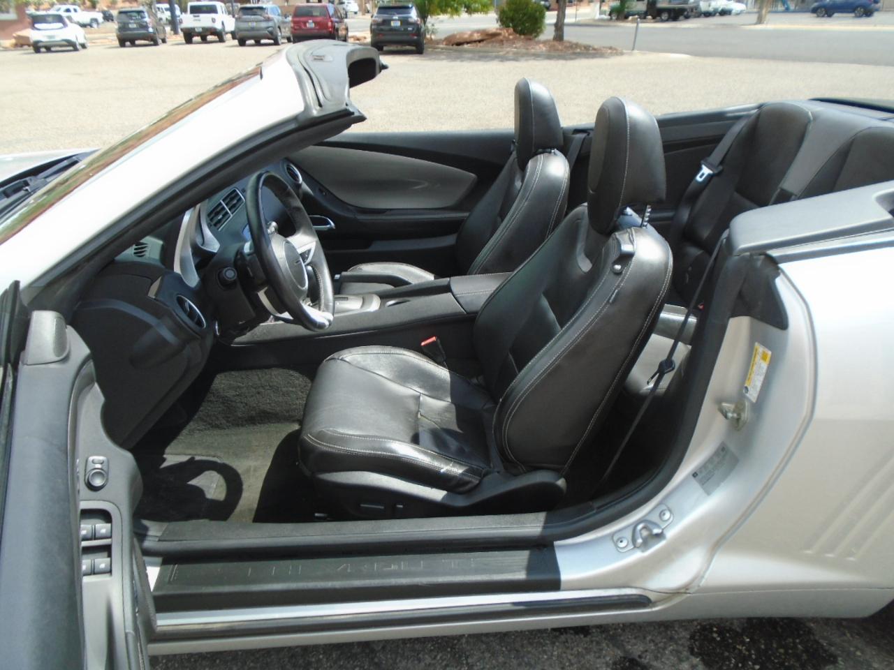 Chevrolet Camaro  2011