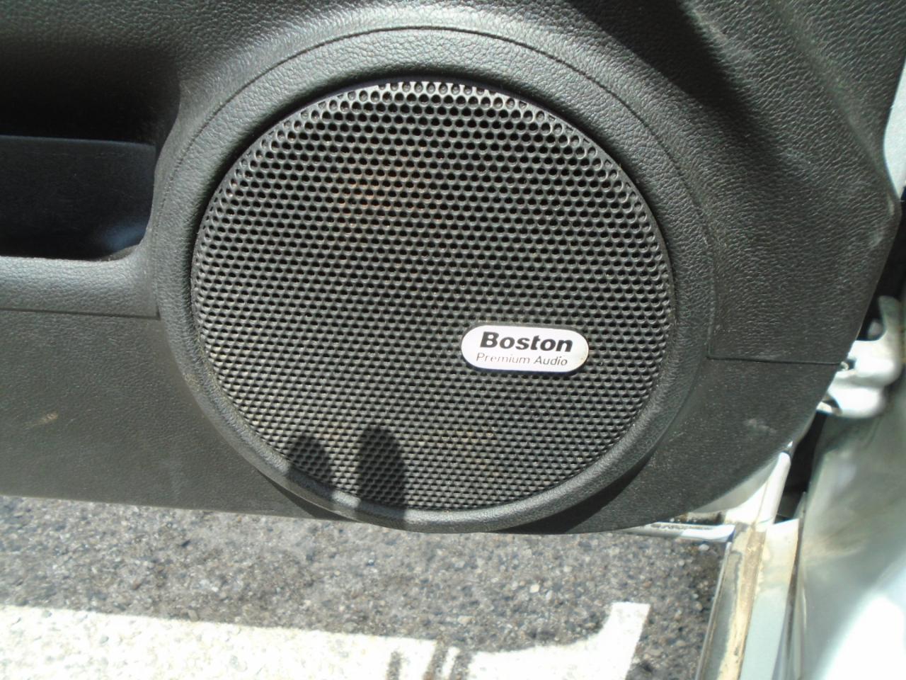 Chevrolet Camaro  2011