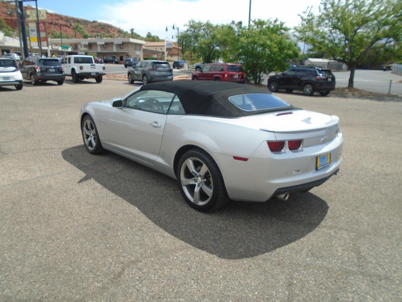 Chevrolet Camaro  2011