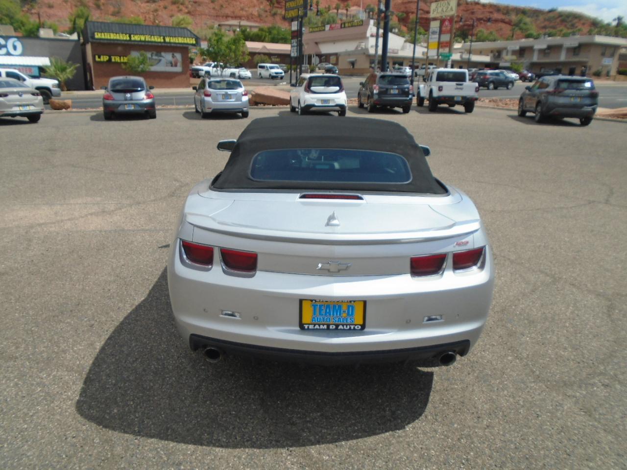 Chevrolet Camaro  2011