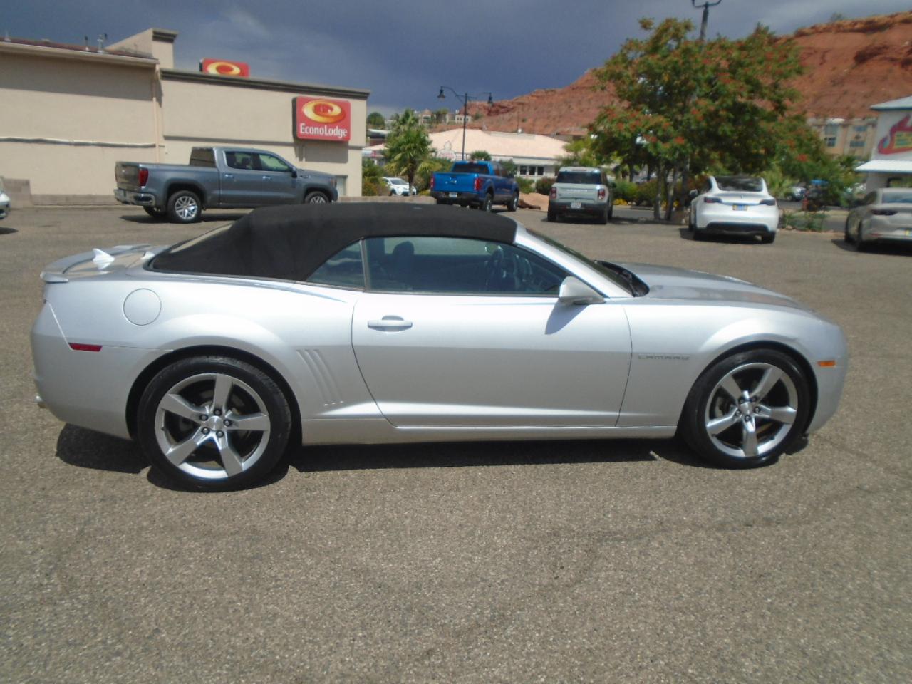 Chevrolet Camaro  2011