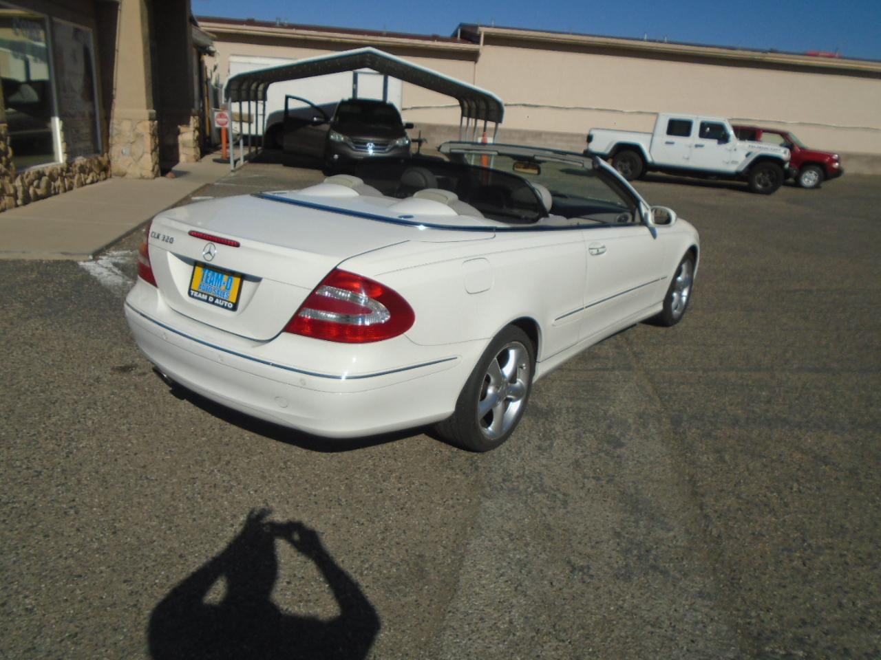 Mercedes-Benz CLK-Class CLK320 Cabriolet 2004